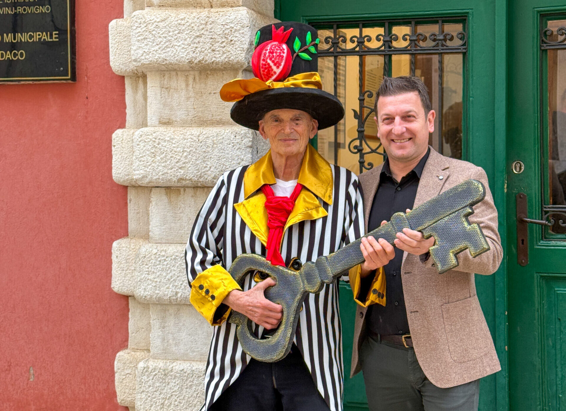 Con la consegna delle chiavi della Città a Sua Maestà Re Carnevale è iniziato il Carnevale a Rovinj-Rovigno
