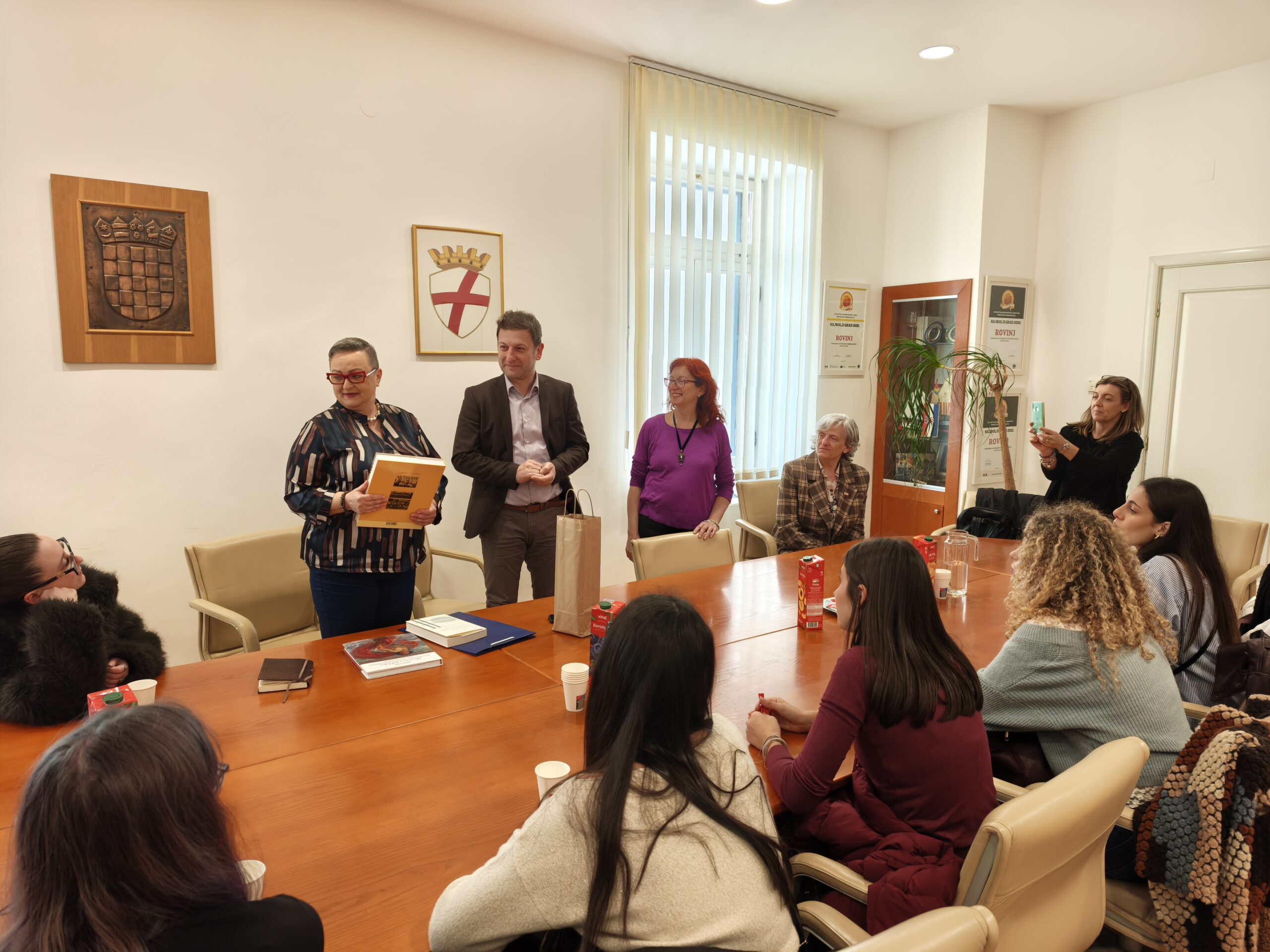 Učenici iz bratimljenog grada Camaiorea posjetili Gradsku palaču